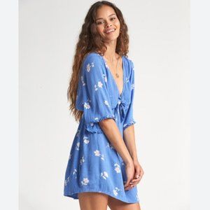 Billabong | Cornflower Blue Floral Mini Dress - Large